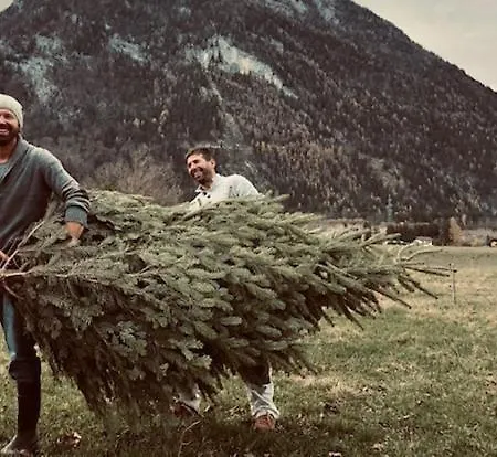 بيت للعطل Forest Chalet, Famous Areas Around Us, 15 Min To Of Salzburg, Mountainview, Panorama Sauna, Bath Whirlpool, Fire Pit In Garden Up To 10 P غولنغ ان دير سالزا