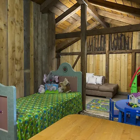 Forest Chalet, Famous Areas Around Us, 15 Min To Of Salzburg, Mountainview, Panorama Sauna, Bath Whirlpool, Fire Pit In Garden Up To 10 P * Golling an der Salzach