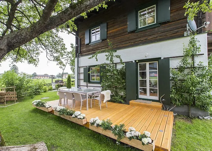 Forest Chalet, Famous Areas Around Us, 15 Min To Of Salzburg, Mountainview, Panorama Sauna, Bath Whirlpool, Fire Pit In Garden Up To 10 P 펜션 *