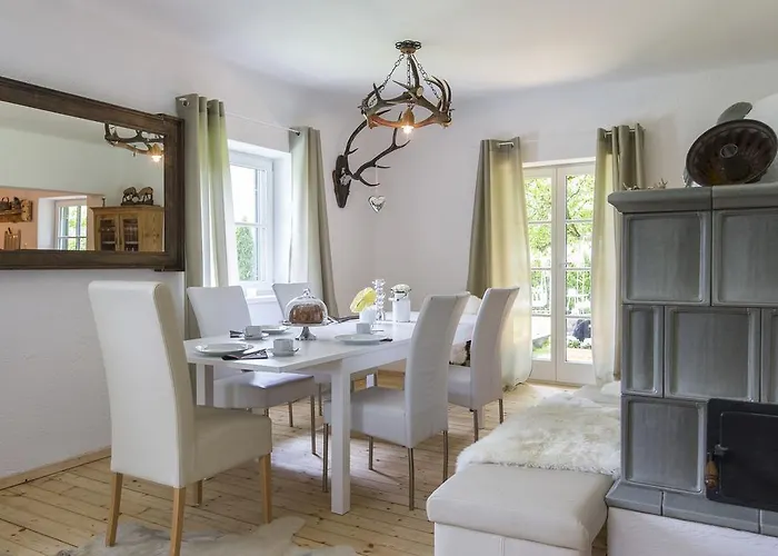 Forest Chalet, Famous Areas Around Us, 15 Min To Of Salzburg, Mountainview, Panorama Sauna, Bath Whirlpool, Fire Pit In Garden Up To 10 P 펜션 골링안데살자흐